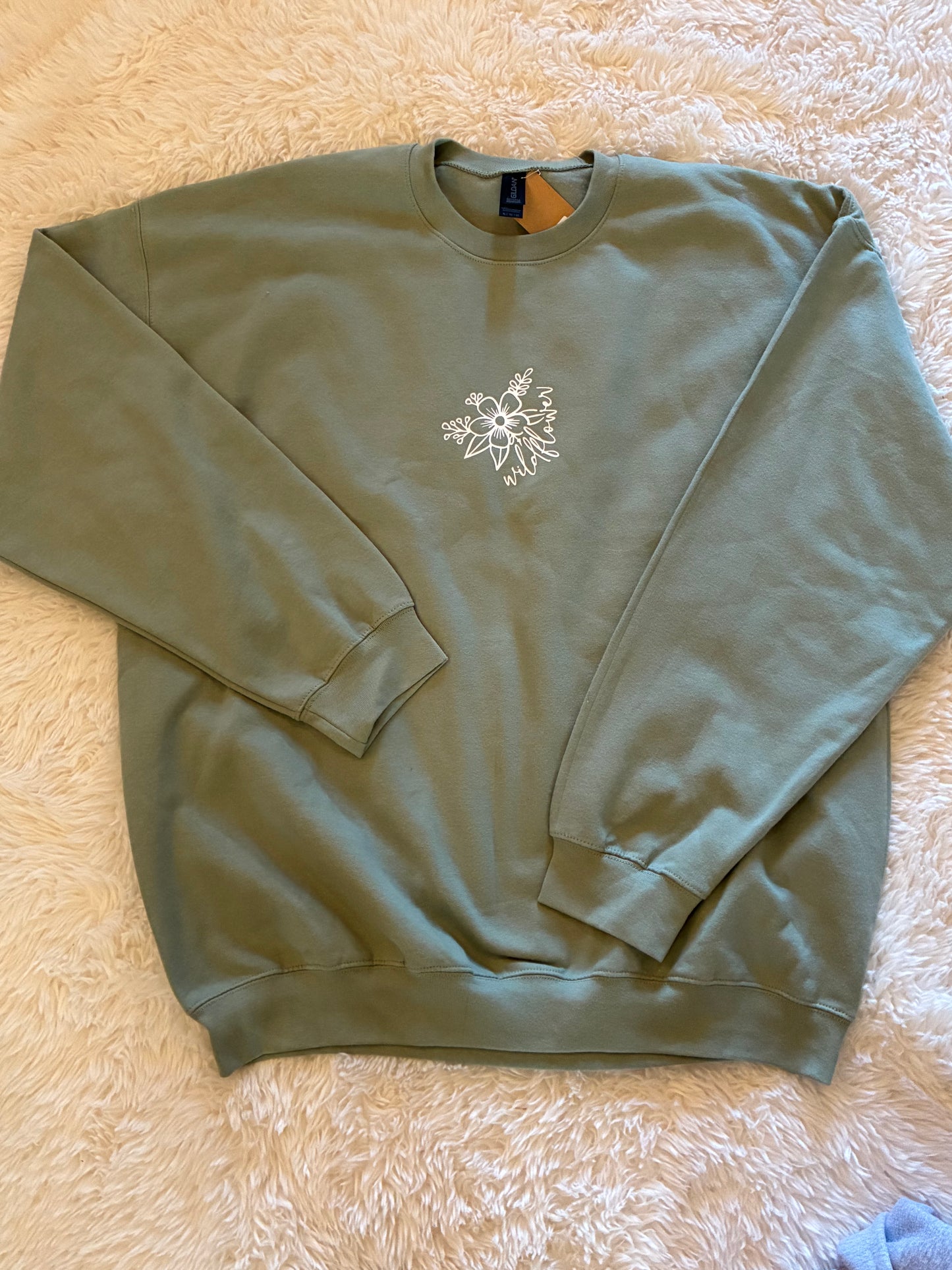 Wildflower Graphic Crewneck