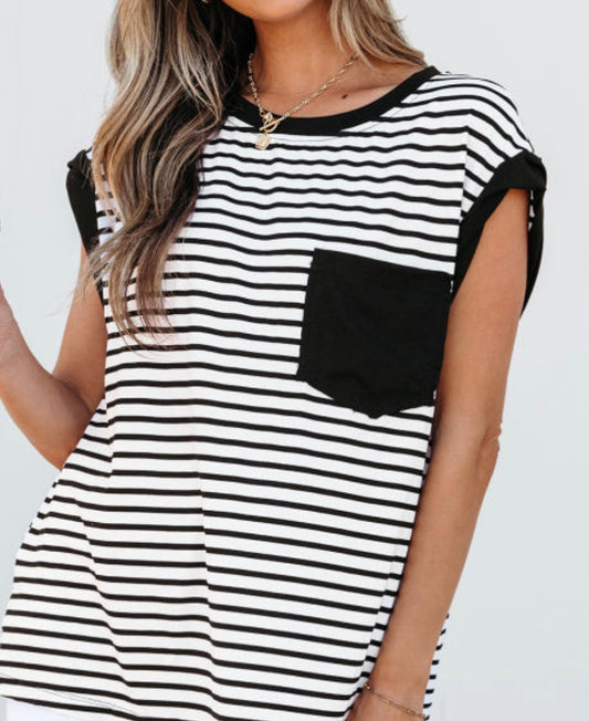 Kyleigh pocket tee