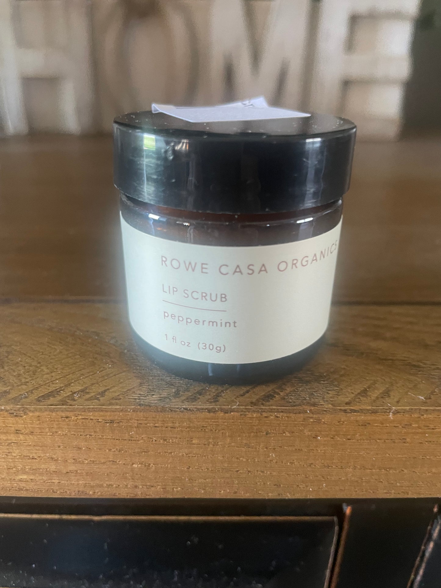 Rowe casa lip scrub