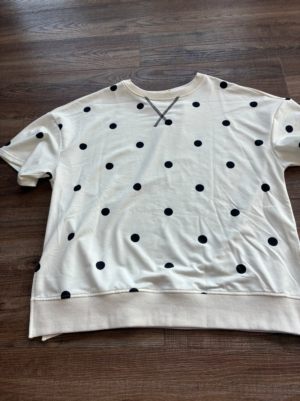 Cream Dot Top